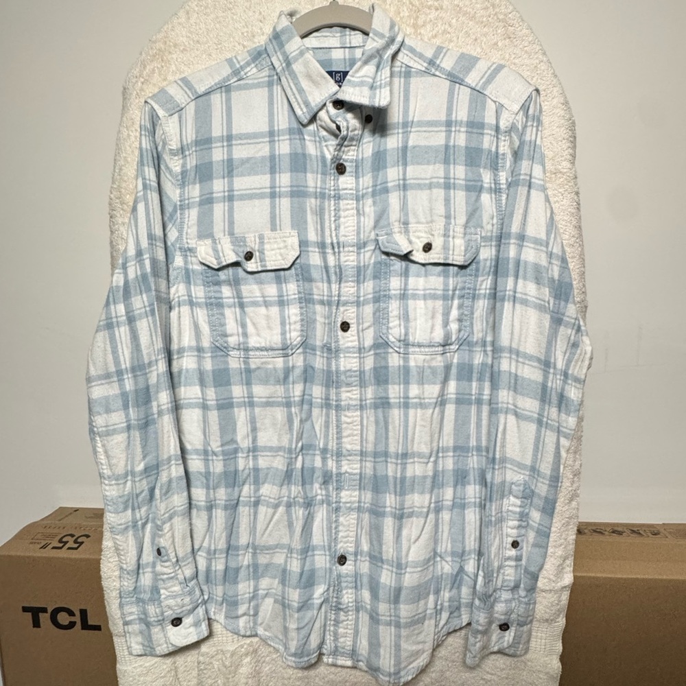 Men’s Flannel BabyBlue & White Checkered Size Small